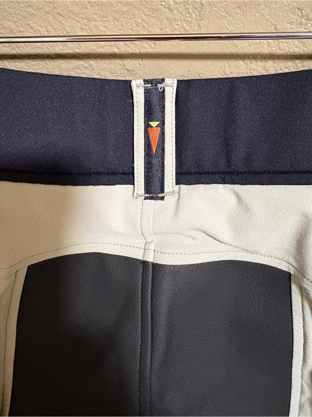 GripTek™ II Full Seat Riding Breech Sz Medium - Picture 6 of 12